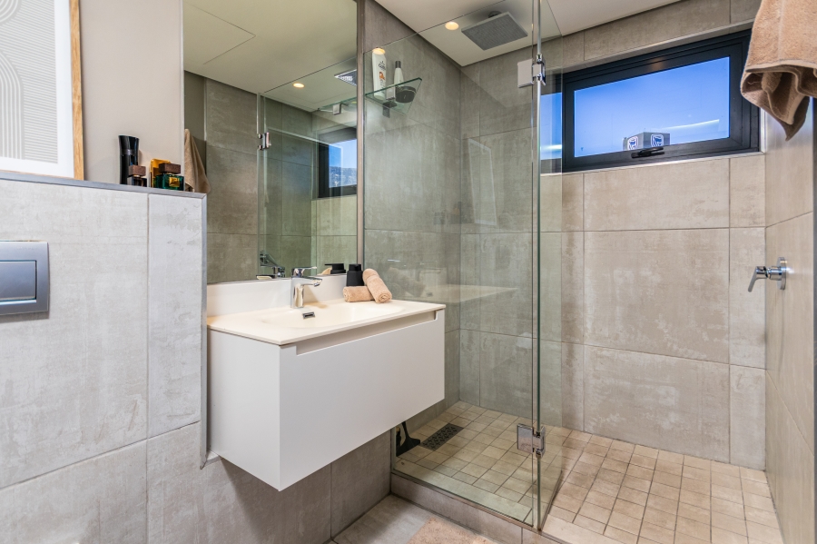 2 Bedroom Property for Sale in Cape Town City Centre Western Cape